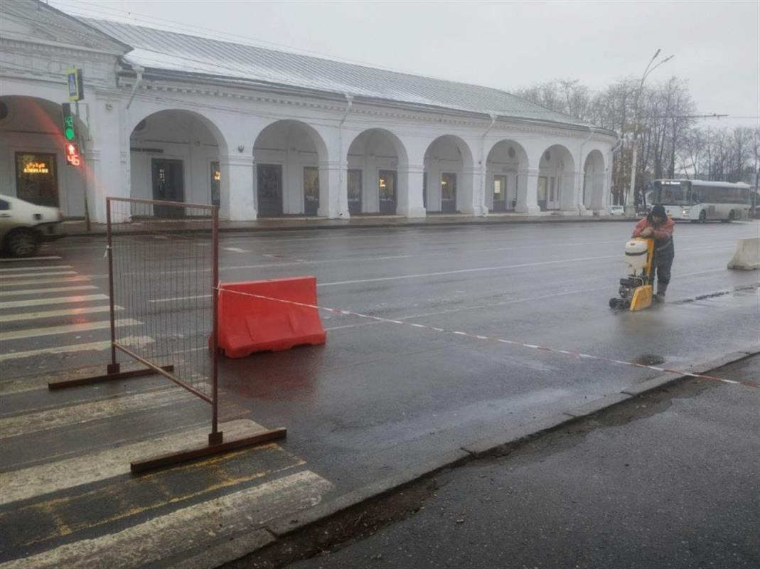 В центре Костромы делают новые автобусные остановки 