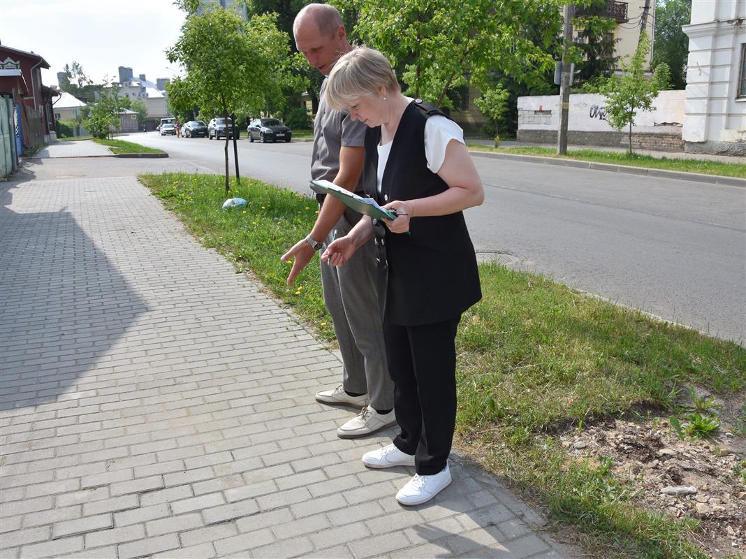 В Костроме подрядчик завершает ремонт дефектов на гарантийных дорогах
