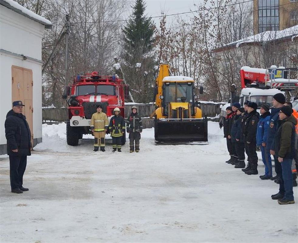 В Костроме прошла проверка аварийно-спасательных формирований 