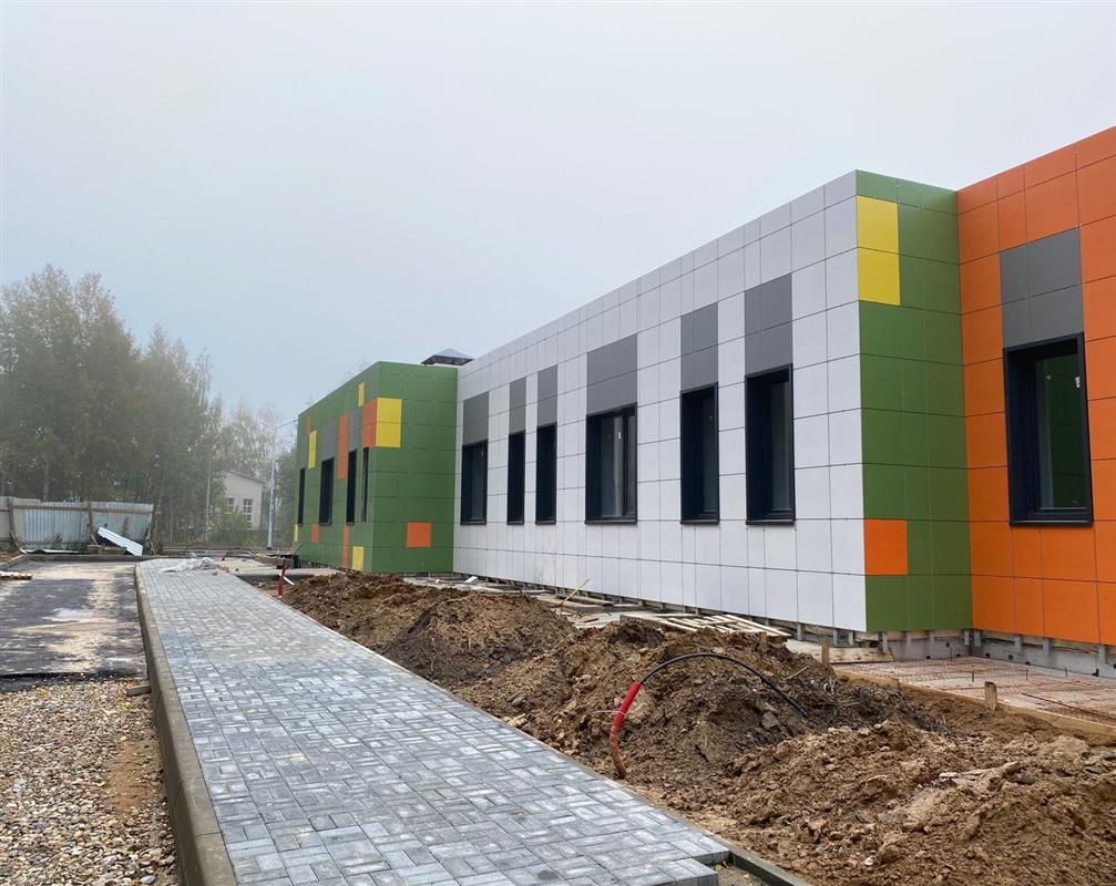 Новую детскую поликлинику в Костроме достроят до конца года
