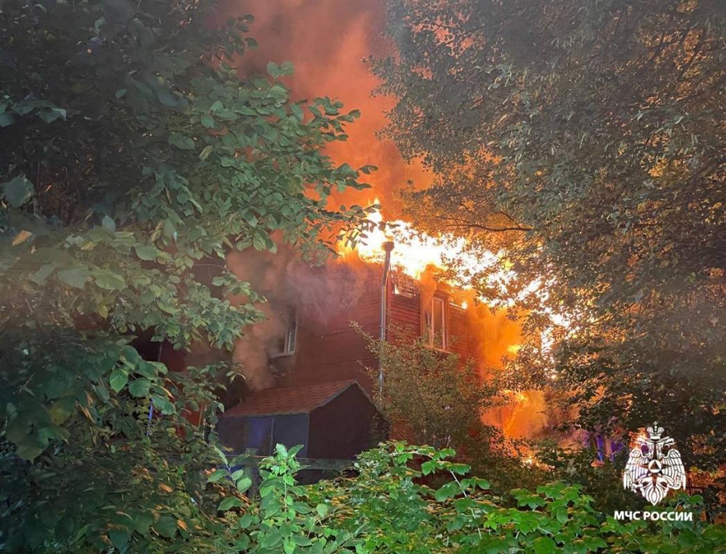 Власти Костромы оказывают погорельцам всю необходимую помощь