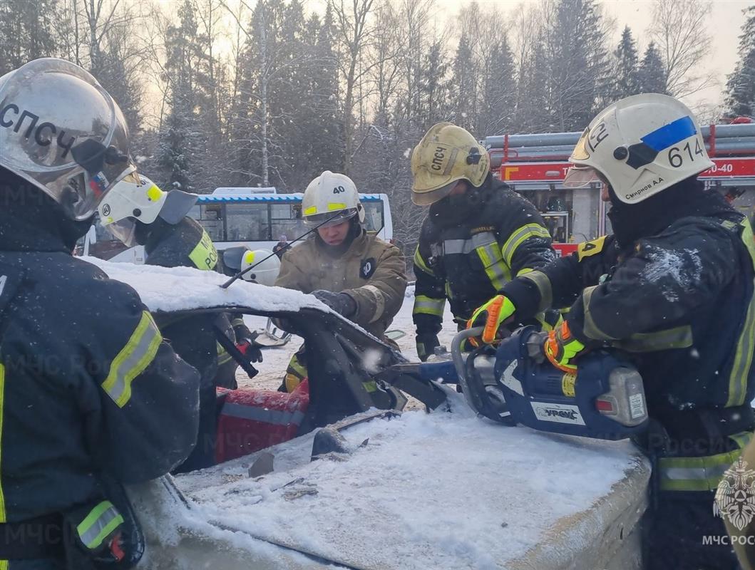 Костромские экстренные службы отработали ликвидацию последствий крупного ДТП