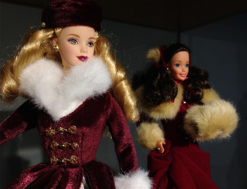 В Муниципальной художественной галерее покажут эволюцию куклы Барби