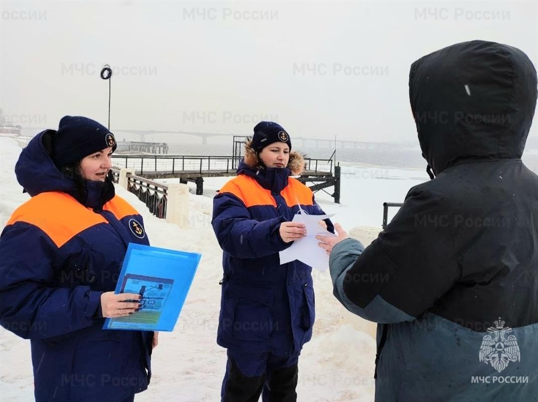 Костромичам напоминают о серьёзных штрафах за выход на тонкий лёд водоёмов