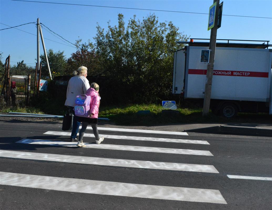 С понедельника в районе школы в посёлке Волжском начнёт действовать новая схема движения