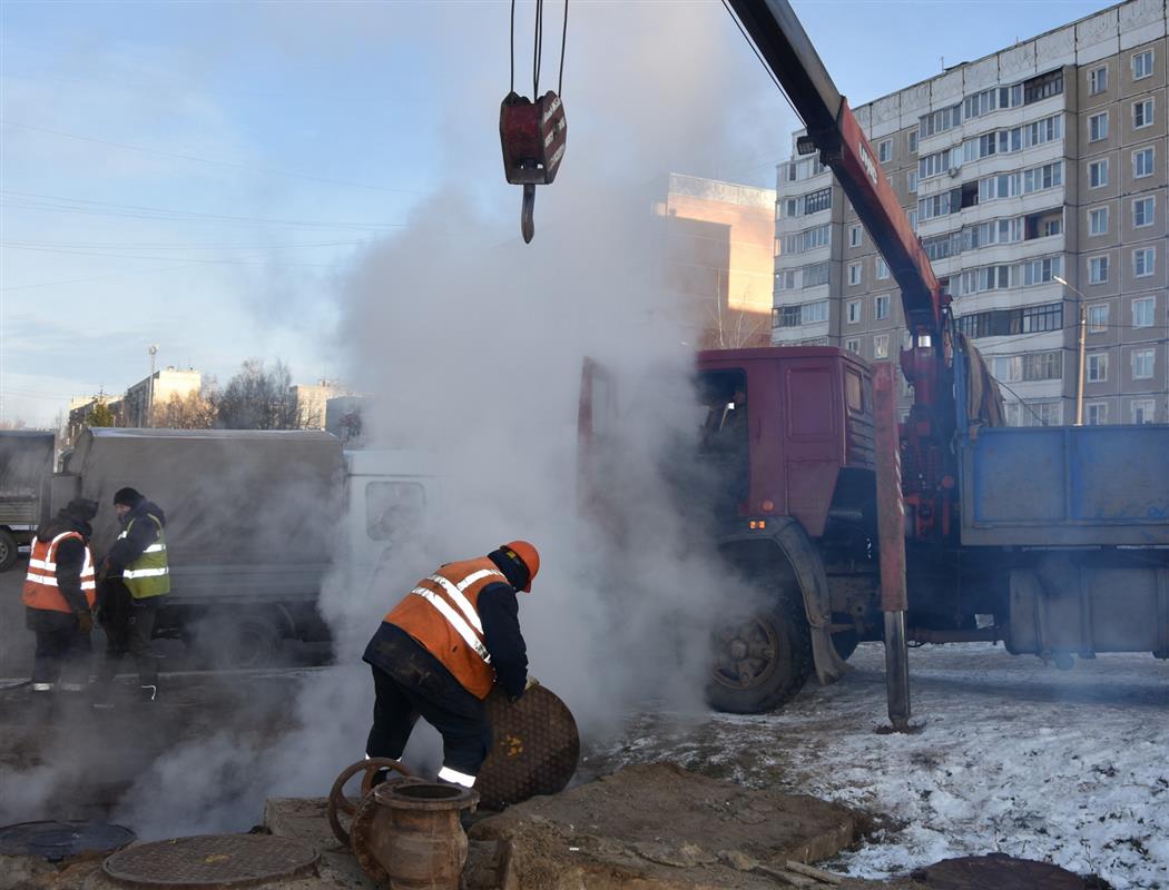 Ремонтные работы на тепловых сетях в Костроме продолжаются и в выходные дни