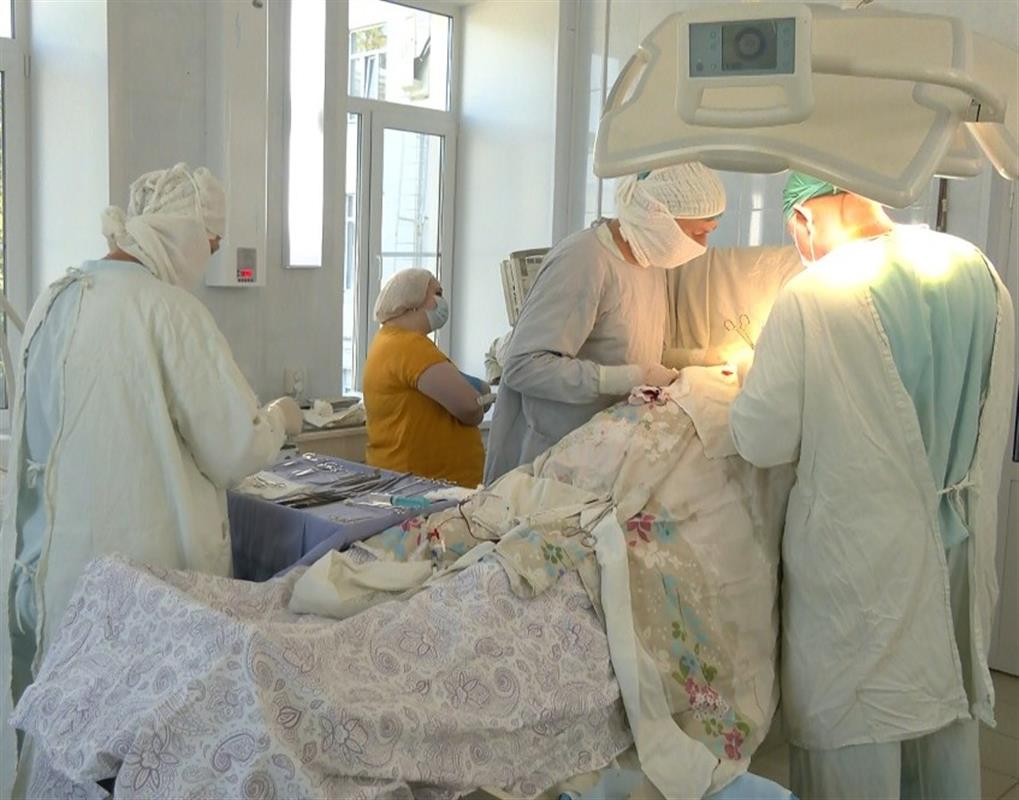 Костромские врачи освоили методику операций, предотвращающих развитие инсульта