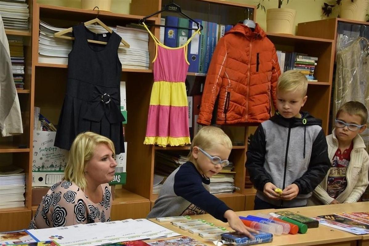 Костромичи вновь помогут землякам собрать детей в школу 