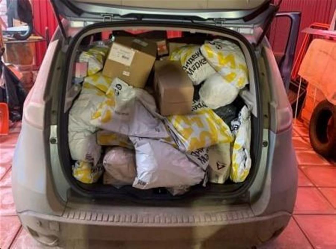 Мужчина, обчищавший грузовики на стоянке в Костромском районе, предстанет перед судом