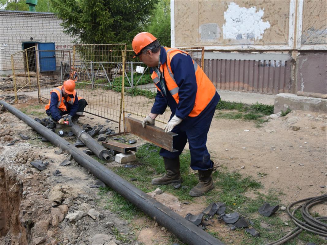 Ремонты на сетях в Костроме: горячую воду дали ещё в 30 многоэтажках
