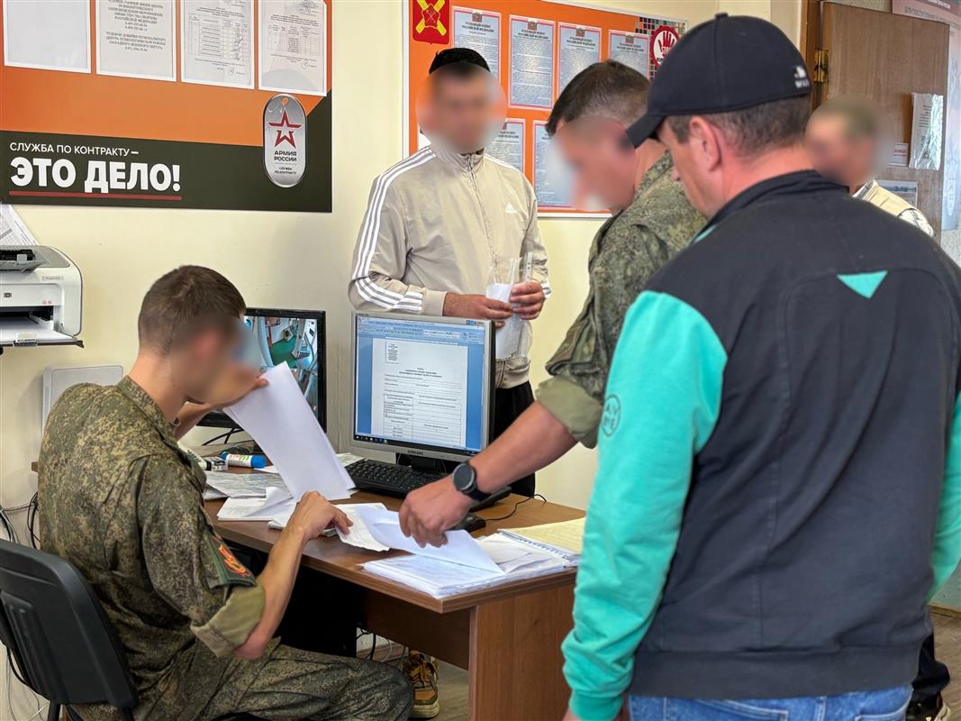 Костромичи заключают контракты с Минобороны, чтобы защитить свою страну 