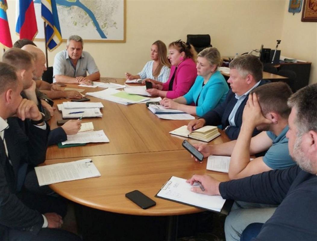 Алексей Смирнов потребовал ускорить перекладку трубопроводов в Костроме 