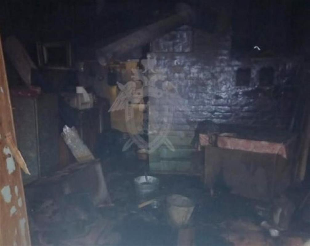 В костромском селе сгорел частный дом: в огне погиб пожилой мужчина