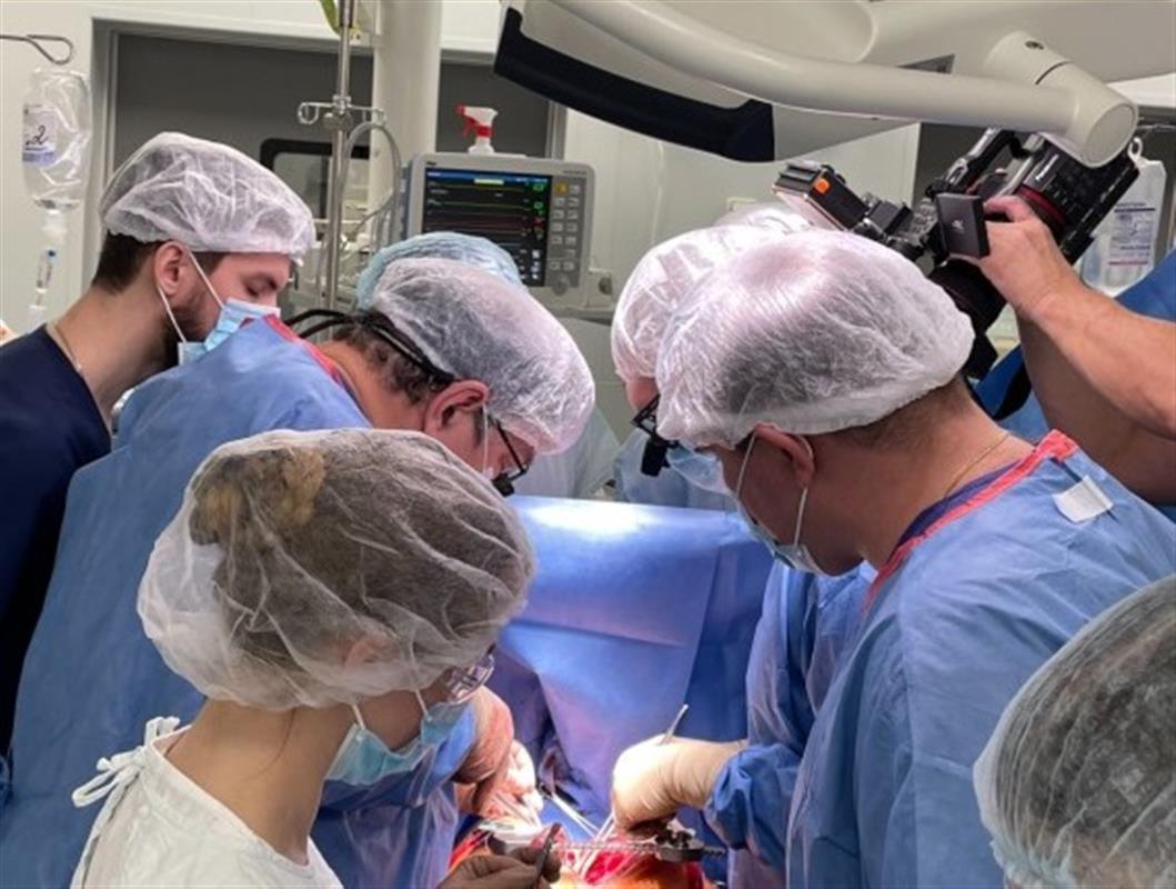 Костромские врачи впервые провели операцию на открытом сердце