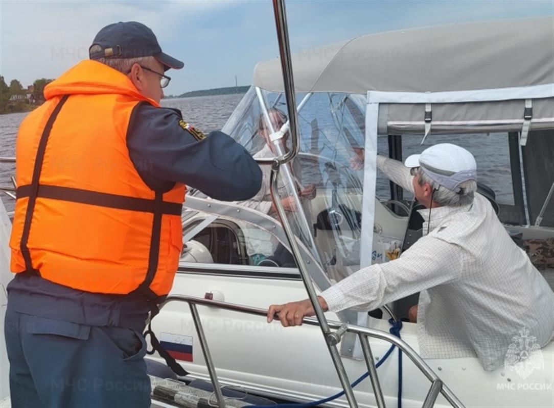 С началом купального сезона костромские водоёмы патрулируют в усиленном режиме
