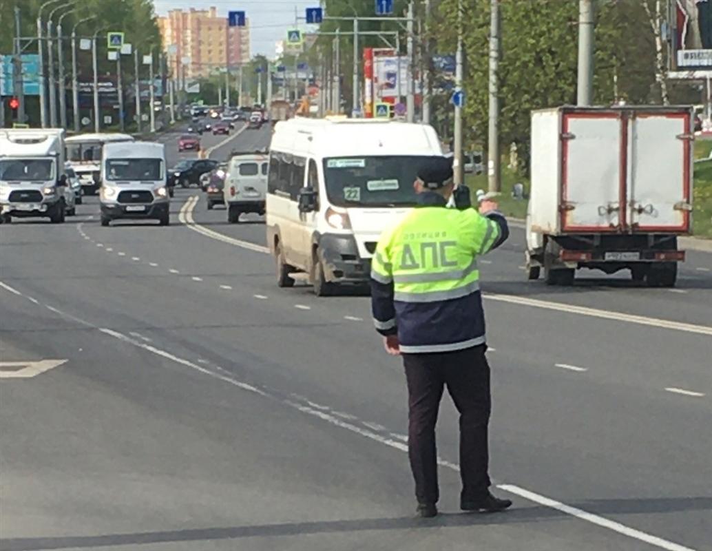 В Костроме проверили соблюдение правил безопасности при перевозке пассажиров и грузов