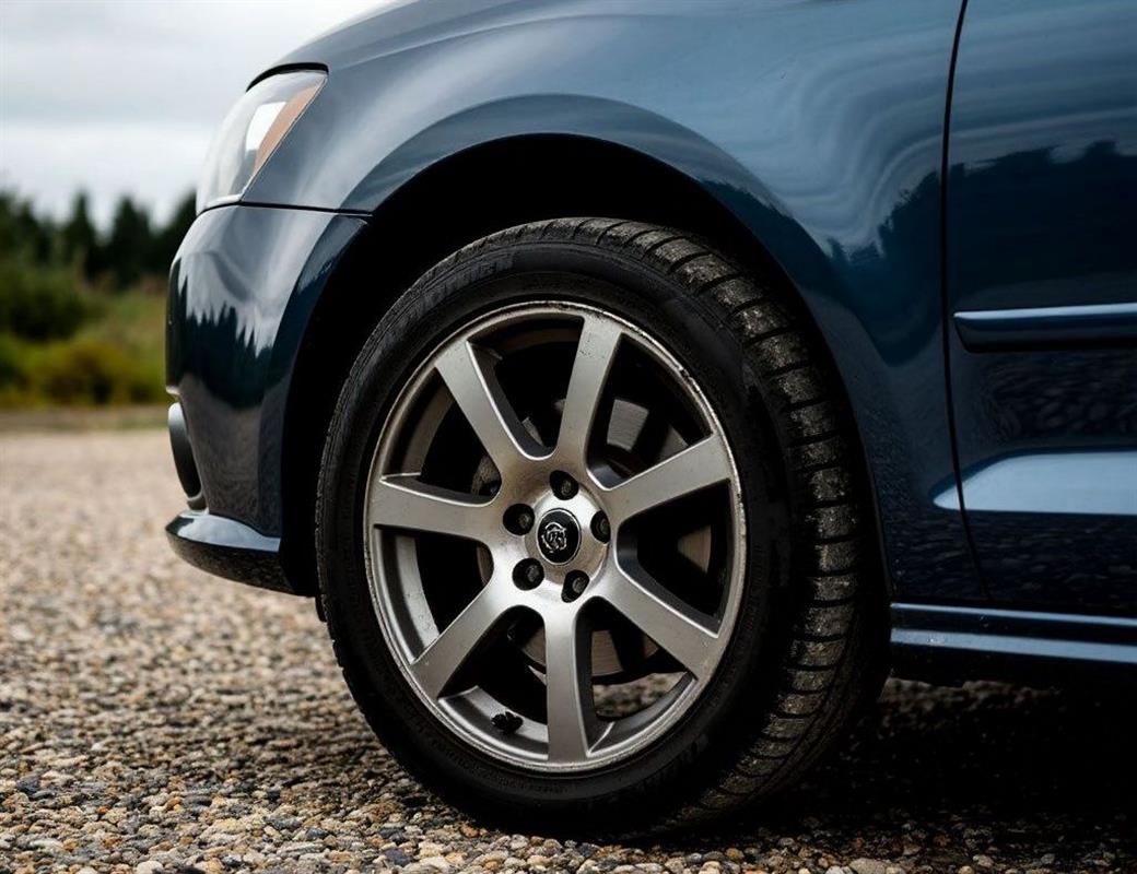 «Народный инспектор» следит за брошенными на костромских улицах авто