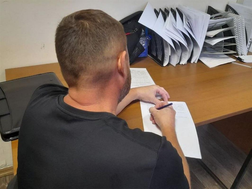 «Надо Родину защищать»: костромичи подписывают контракты с Минобороны