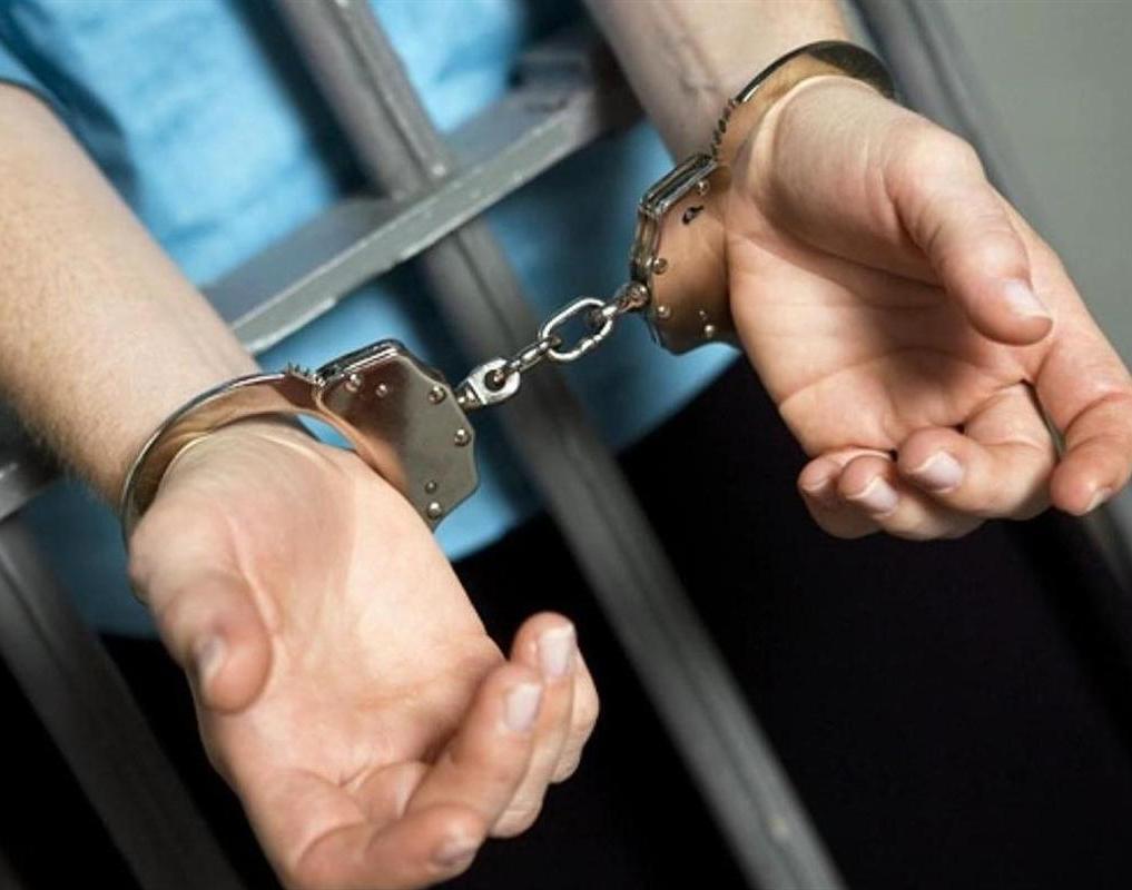 В Костроме задержали с поличным 18-летнего наркозакладчика