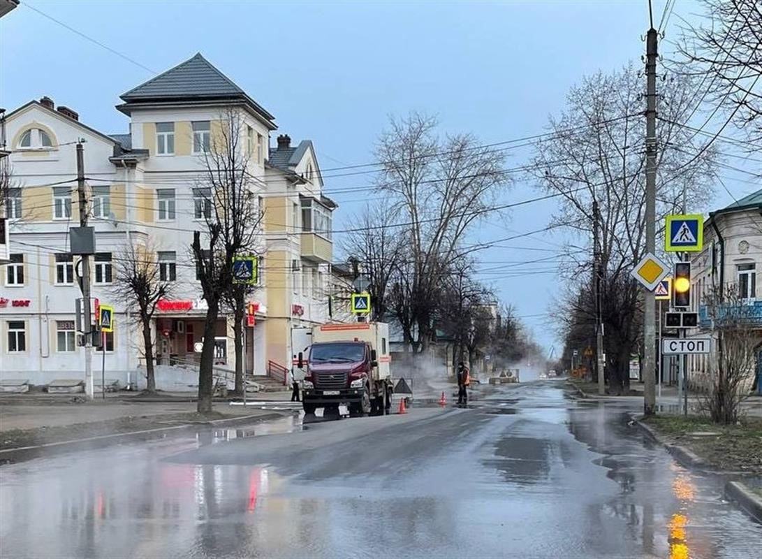 В Костроме завершён ремонт тепловой сети на улице Ленина
