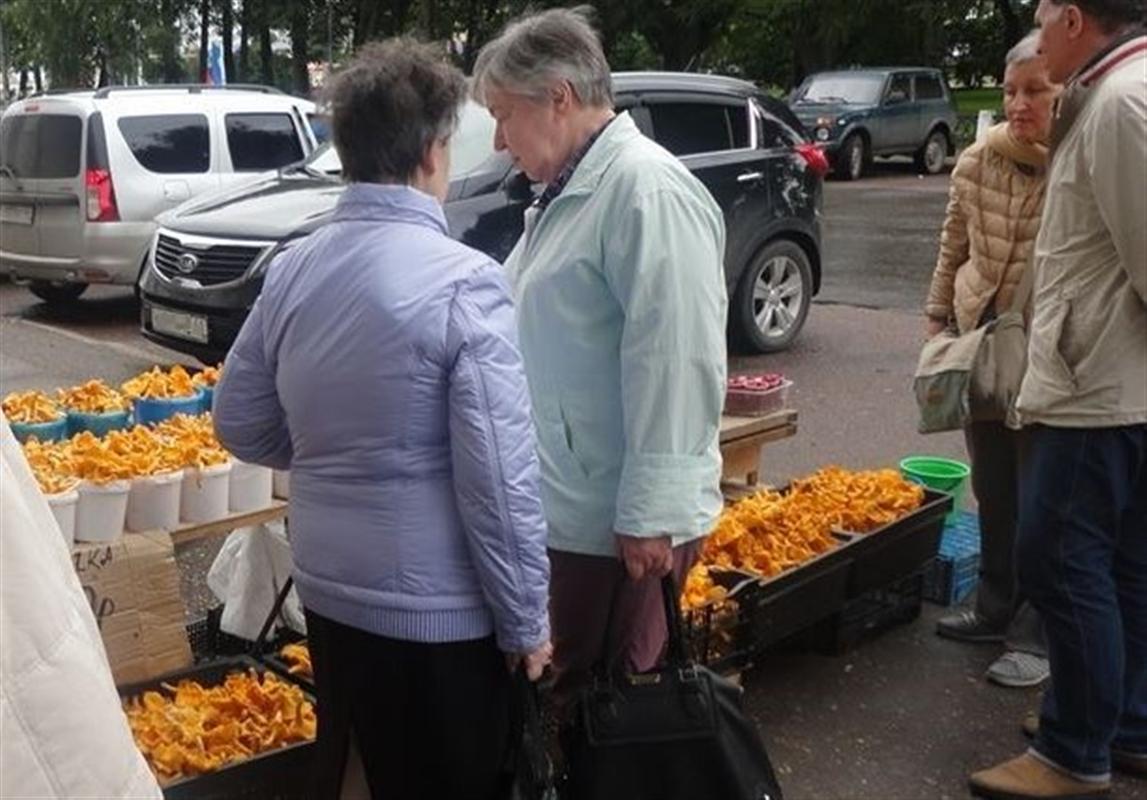 В Костроме выписали почти 130 тысяч рублей штрафов за незаконную торговлю 