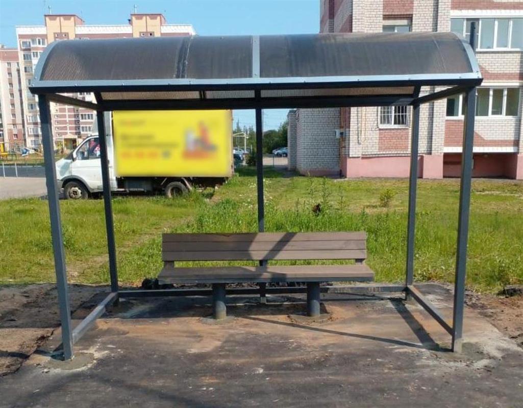 Новые павильоны устанавливают на остановках общественного транспорта в Костроме 