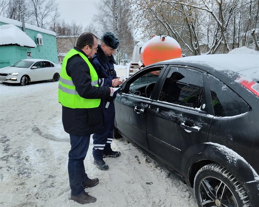 В Костроме проверили, как автомобилисты соблюдают правила перевозки детей