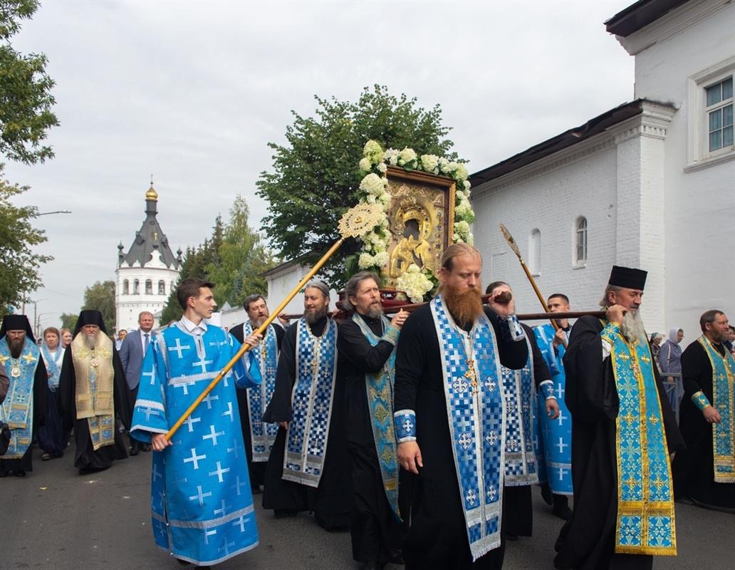 В Костроме пройдут торжества в честь Феодоровской иконы Божией матери