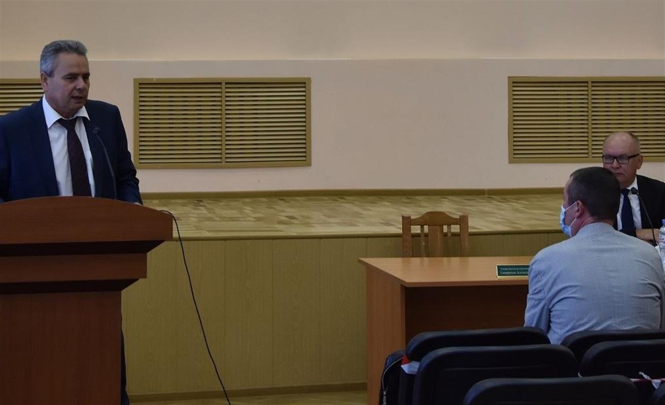 Алексей Смирнов представил депутатам отчет о работе администрации Костромы за год