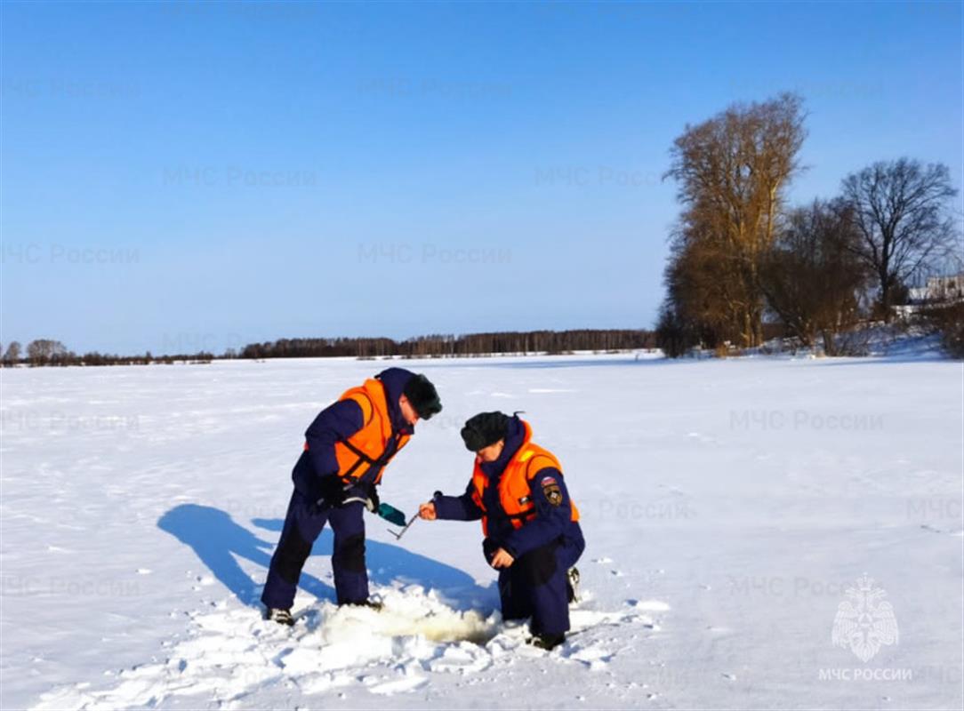 Инспекторы ГИМС: ледовая обстановка на костромских водоёмах остается стабильной
