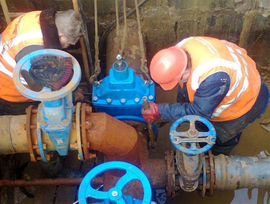 Бригады «Костромагорводоканала» отремонтирует водопровод в микрорайоне Паново