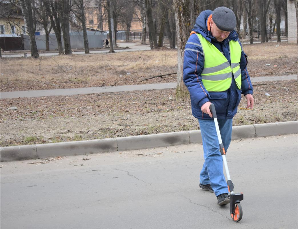 Специальная комиссия оценивает состояние гарантийных дорог в Костроме
