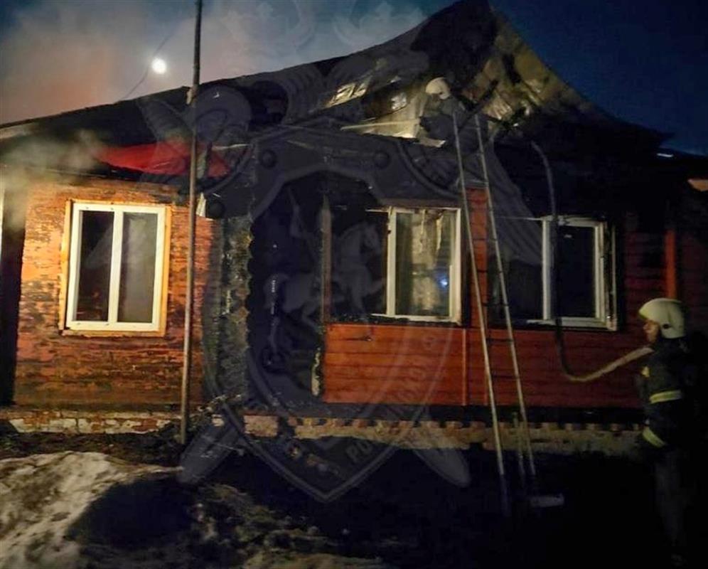 В костромском райцентре при пожаре в частном доме погиб мужчина 