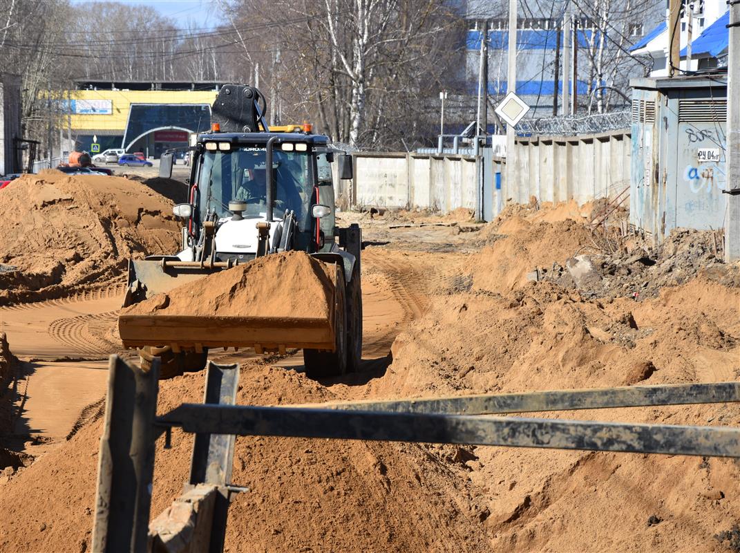 В Костроме продолжается строительство ливневой канализации по улице Энергетиков