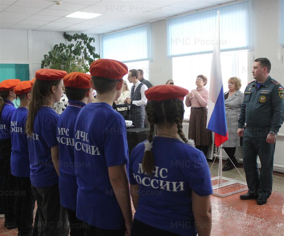 Костромские кадеты МЧС России приняли присягу
