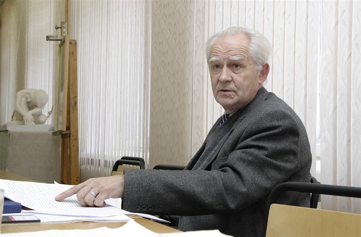 Профессор Юрий Лебедев стал почетным гражданином Костромской области