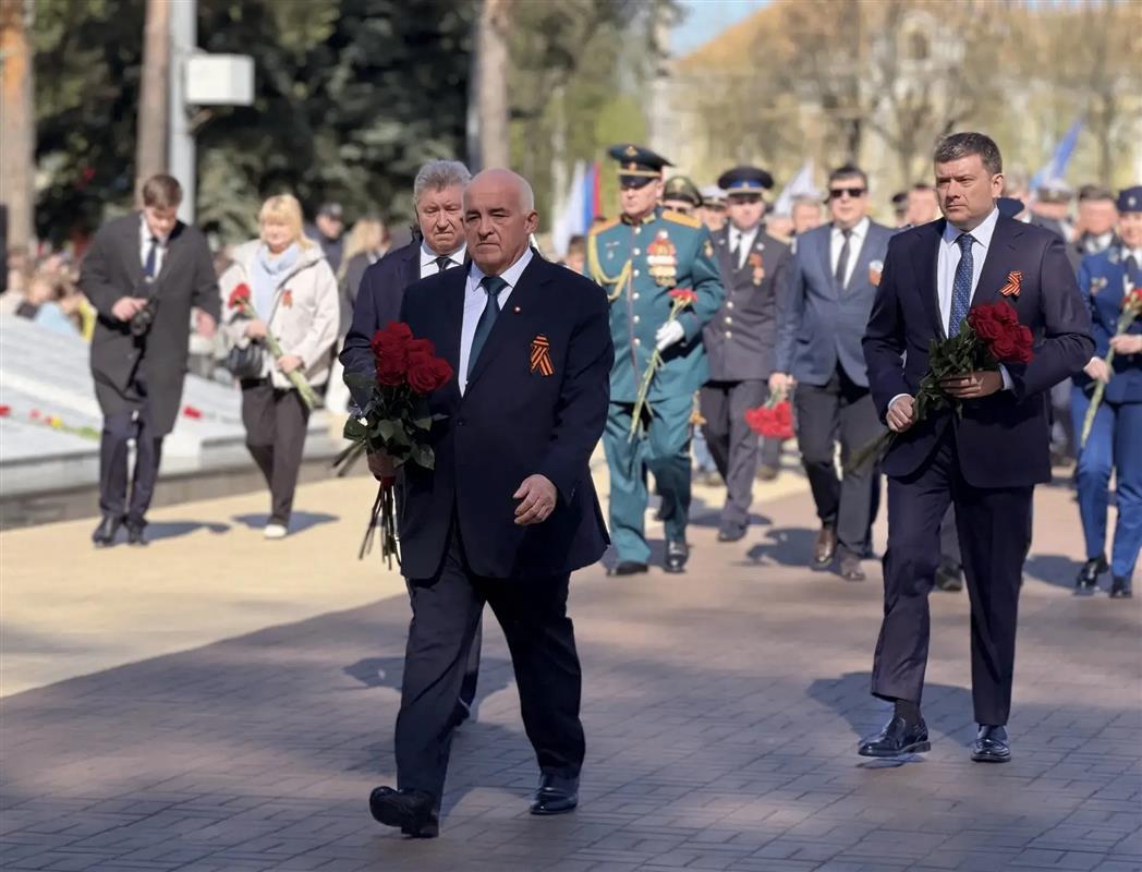 Костромичи вместе со всей страной празднуют День Победы
