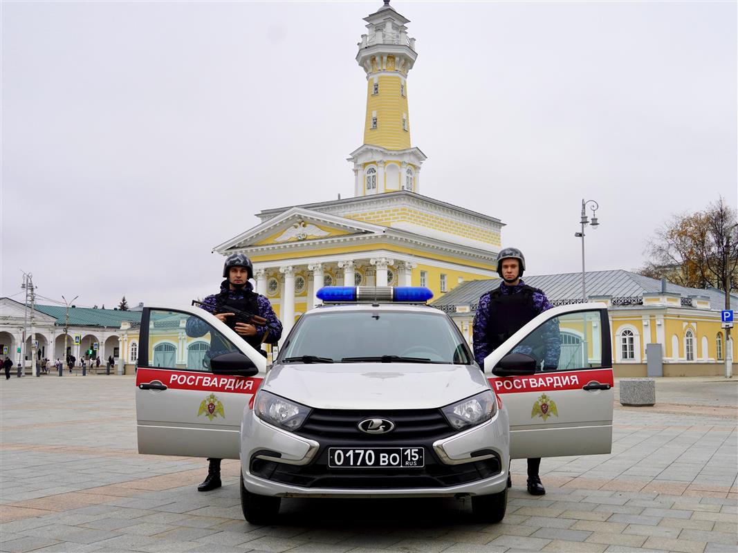 Подразделения Вневедомственной охраны Росгвардии отметили профессиональный праздник