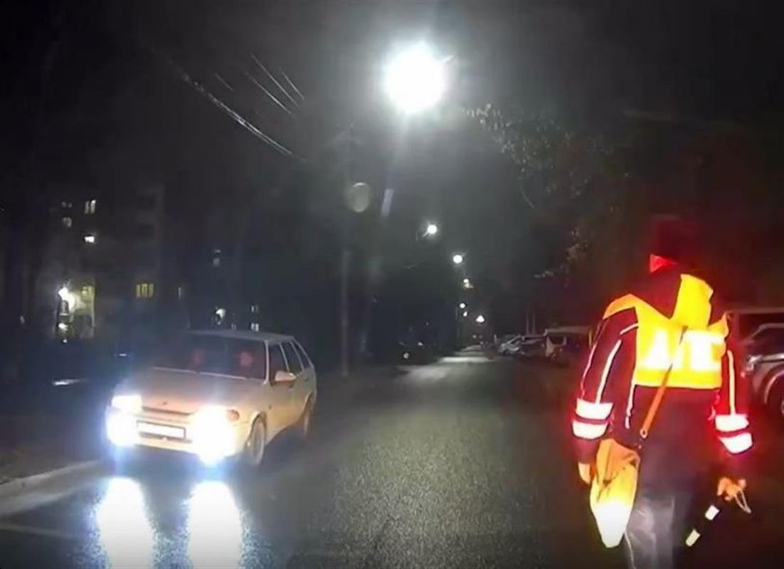 Ещё одного молодого водителя без прав задержали в Костроме