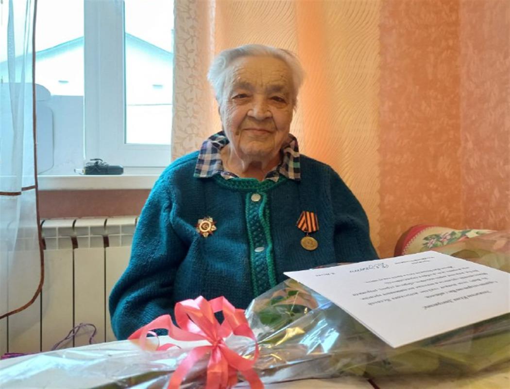 Ветеран Великой Отечественной войны из Костромы Юлия Тяпкина отмечает 100-летний юбилей