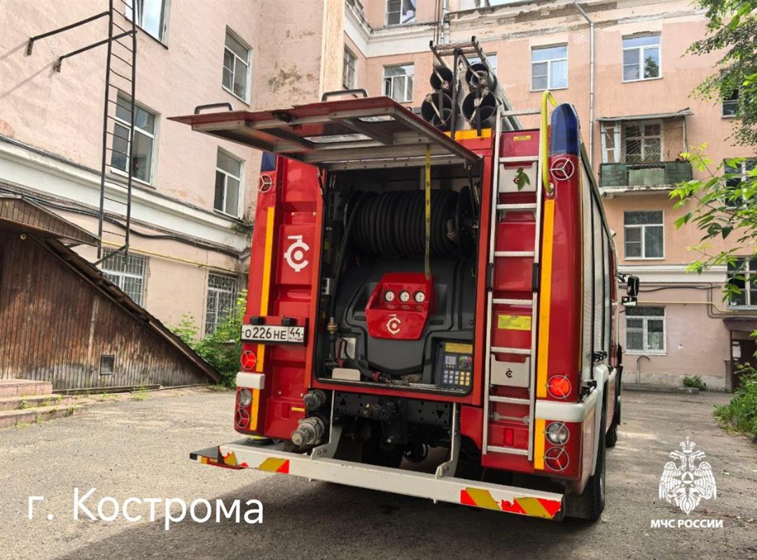 Непотушенная сигарета стала причиной пожара в квартире костромской пятиэтажки