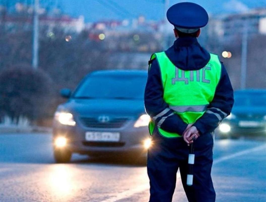 В Костроме задержали водителя, купившего права в Интернете

