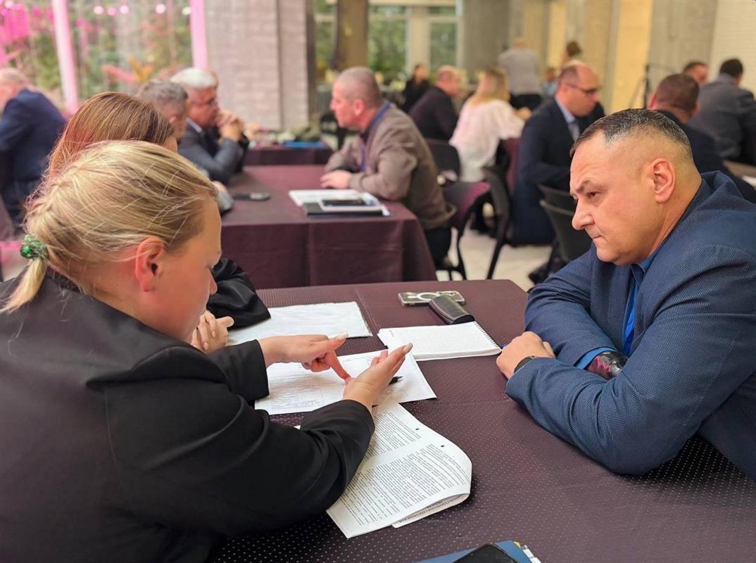 Будущим управленцам, обучающимся по программе «Герои 44», помогают опытные наставники