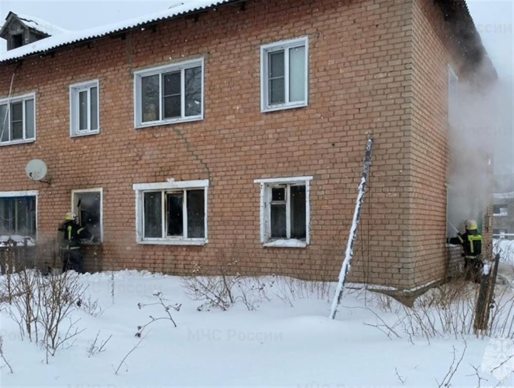 За неделю в Костромской области произошло 13 пожаров, один человек получил травмы