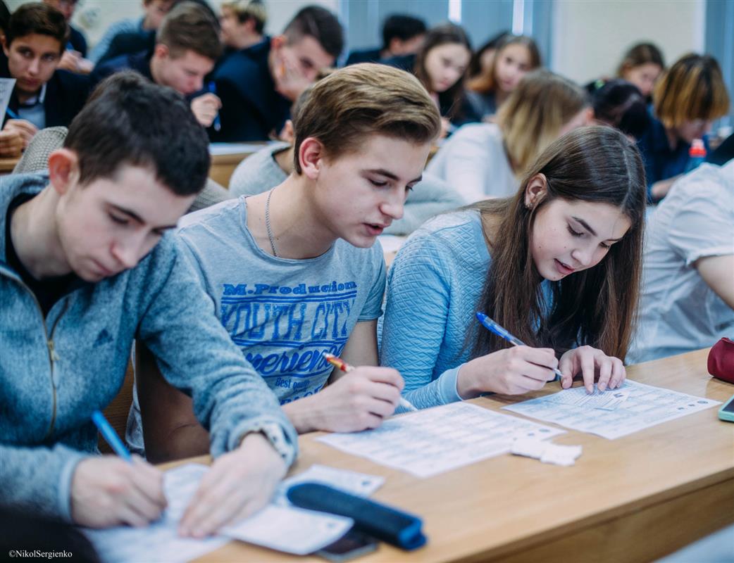 Студентам костромских колледжей и техникумов проиндексировали стипендии 
