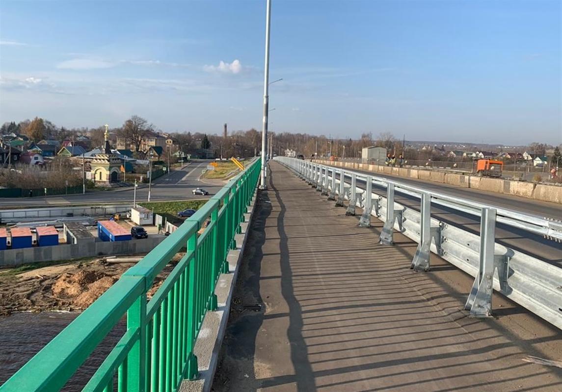 Мост через реку Кострому на одну ночь закроют для транспорта