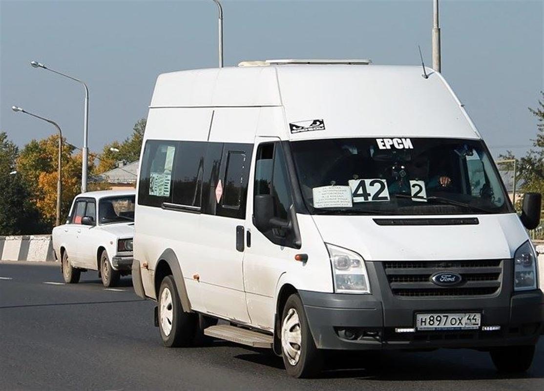 Утренний час пик в Давыдовском: десятки сорванных рейсов общественного транспорта
