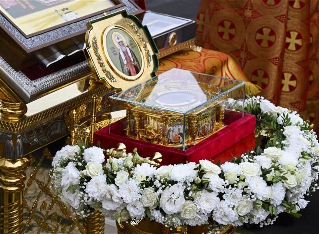 В Кострому привезут ковчег с мощами Святителя Тихона