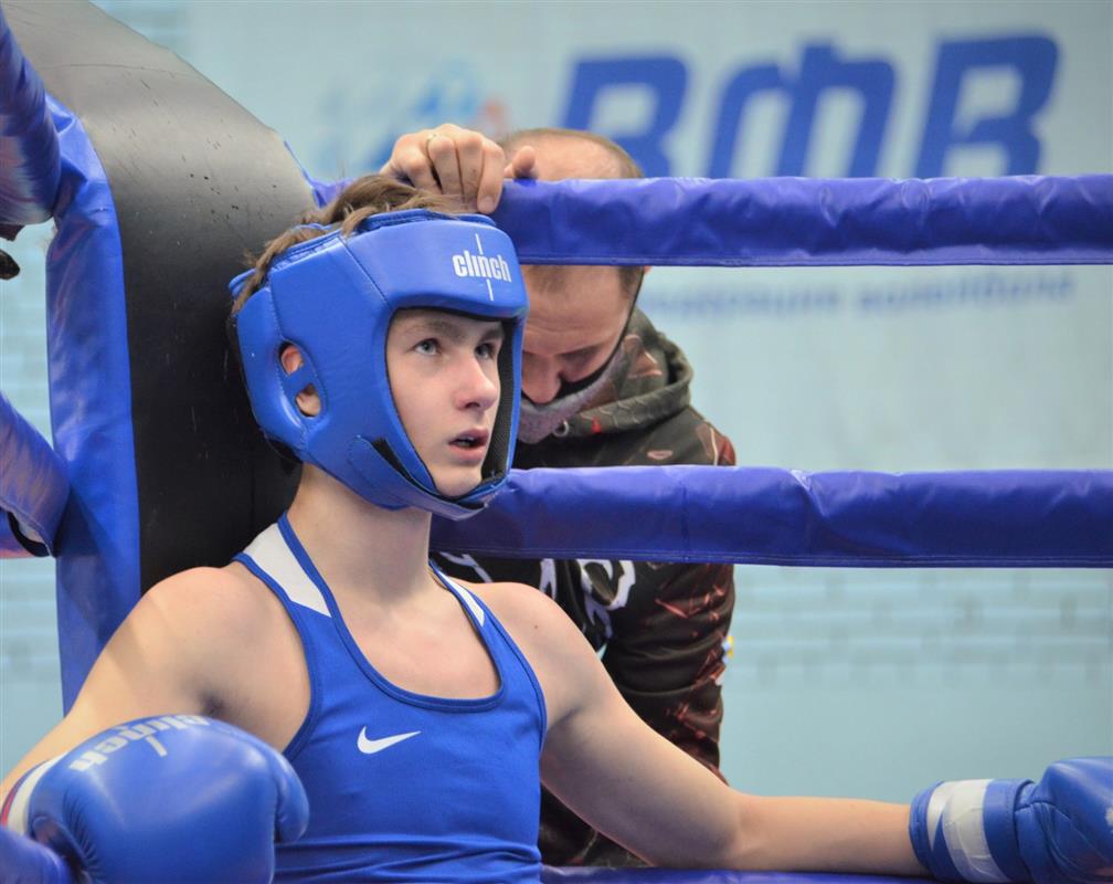 Костромич борется за победу на всероссийских соревнованиях по боксу
