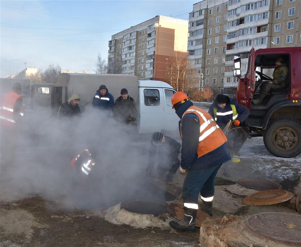 Количество бригад для ремонта тепловых сетей в Костроме увеличено в три раза 